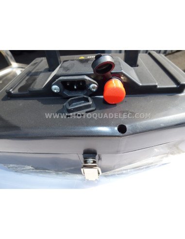 bouchon xlr pour batterie mini quad