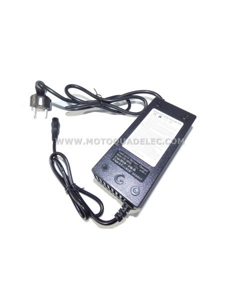 chargeur 36v 2A mini quad fiche xlr glx16